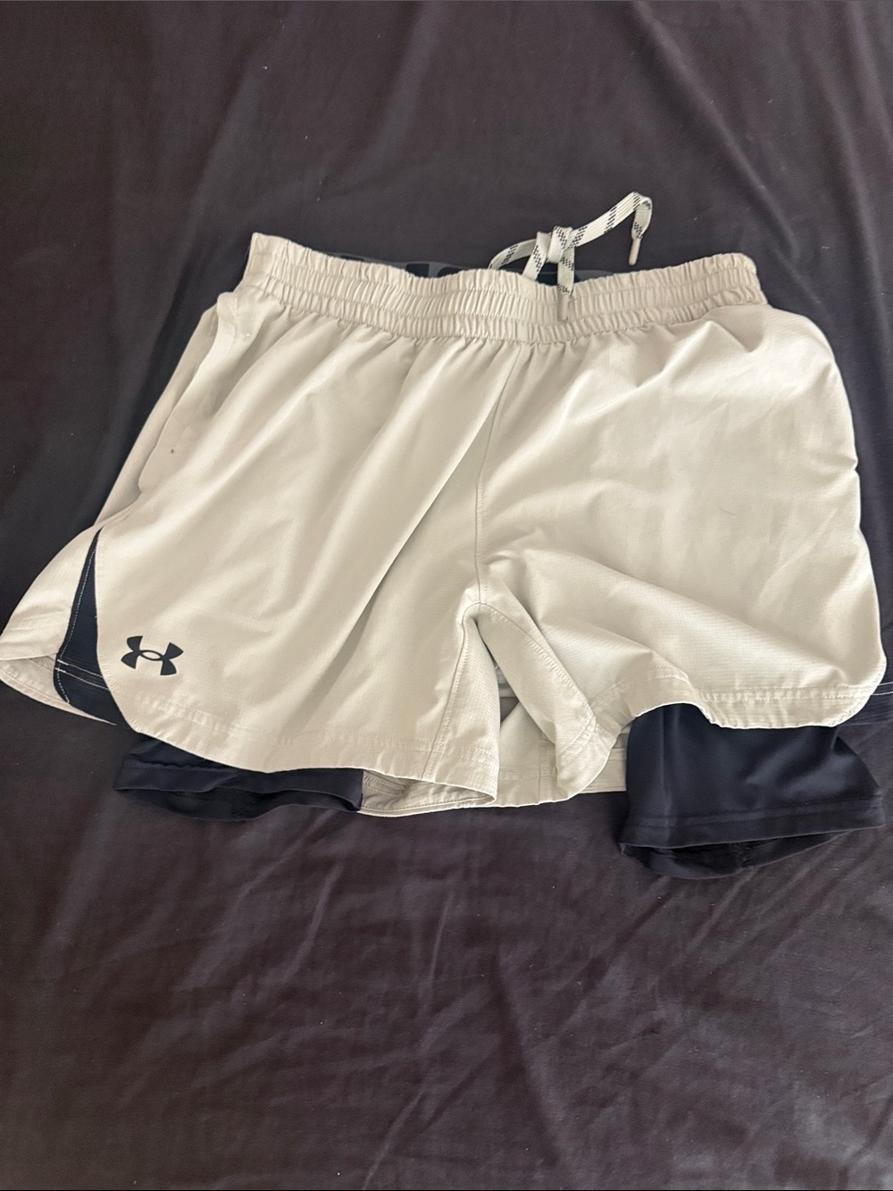 Under Armour Men’s White & Black 2-in-1 Athletic Shorts